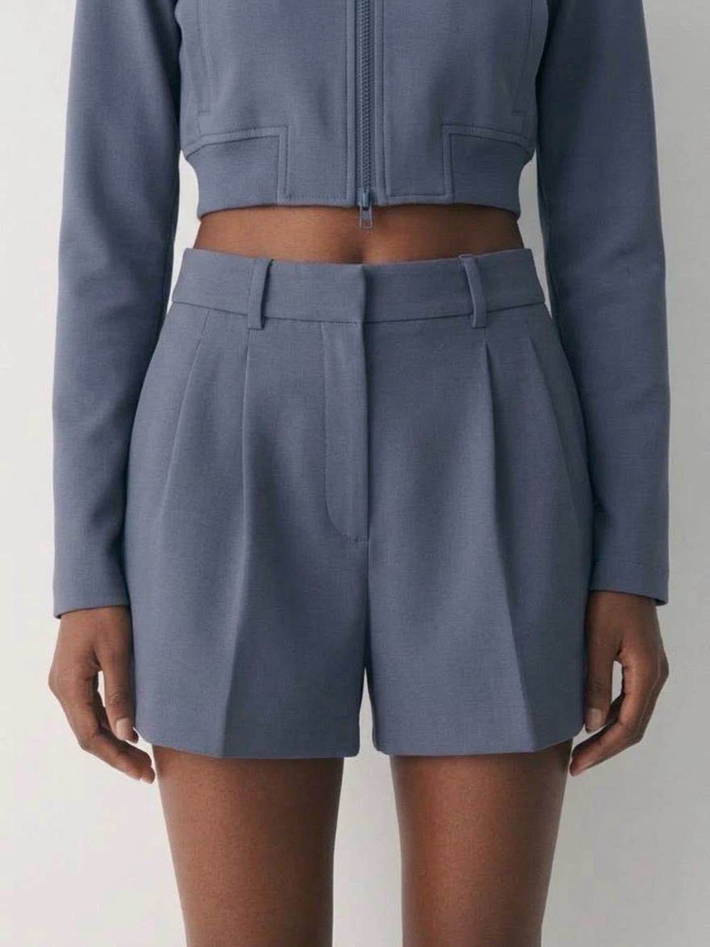 ARITZIA Pleated Tailored High-Waist Mini Women's Short Sz. 10 NWT